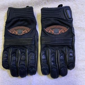 Men’s leather riding gloves